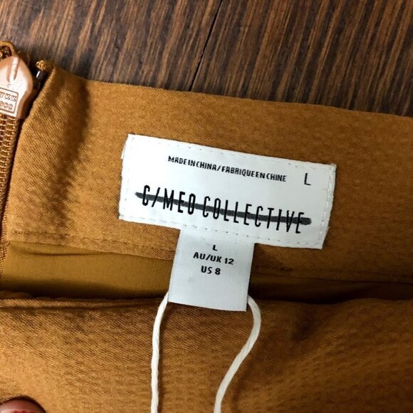 C/MEO Collective Expired Short Ochre - Picture 6 of 8